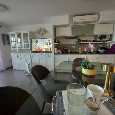 Apartmani Afrodita Сутиван Екстериор снимка