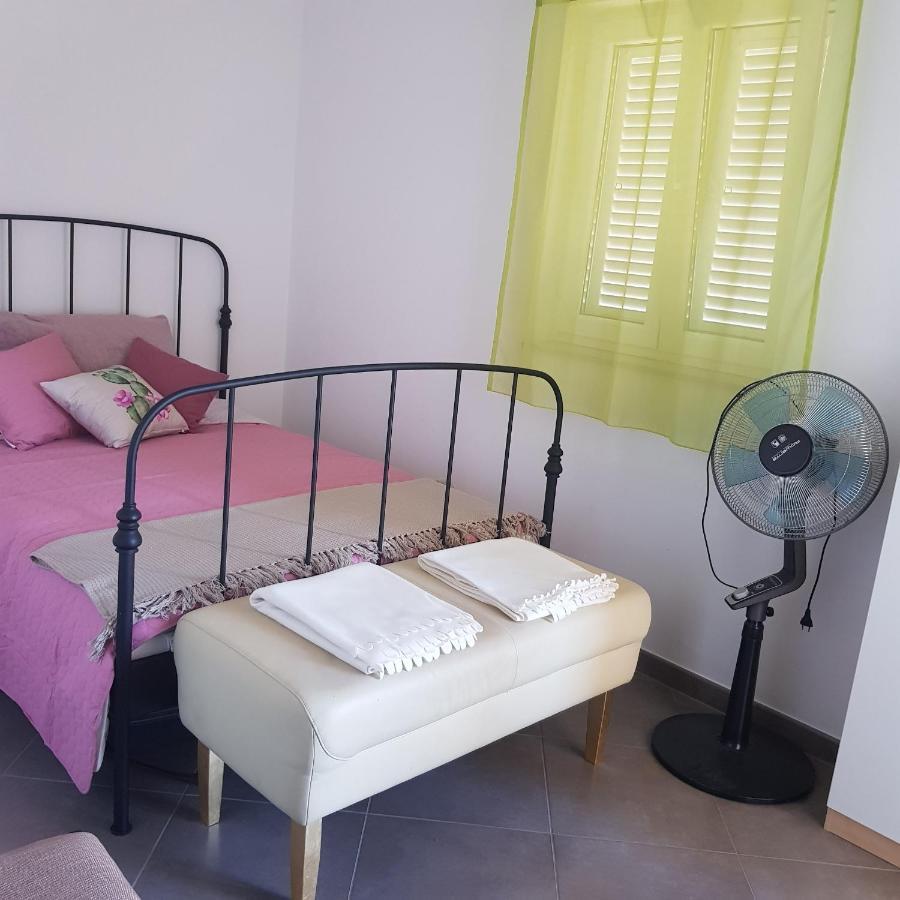 Apartmani Afrodita Сутиван Екстериор снимка
